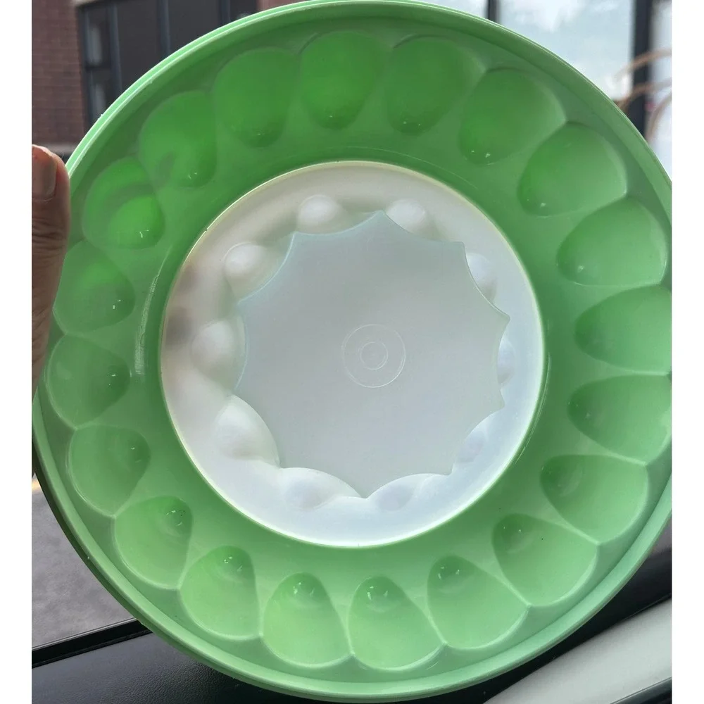 Tupperware Jel-Ring Mold Mint Green 1203-4 Fluted Gelatin Dessert Server USA